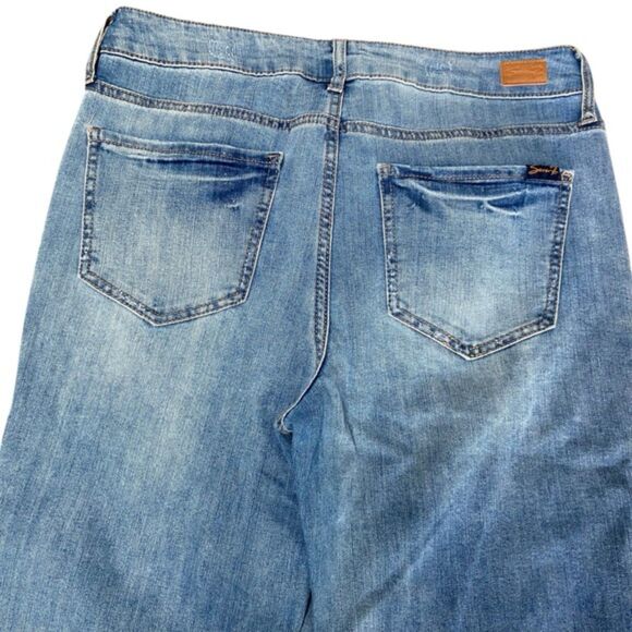 Seven7 Light Wash High Waist Weekend Slim Fit Jean Raw Hem Size 8 - Picture 9 of 11